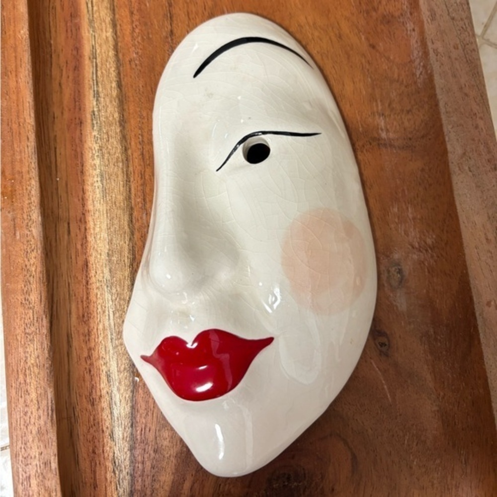 Vintage “Cast of Thousands” Ceramic Mask Ceramic  Red Lips